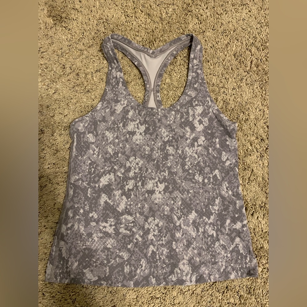 Lululemon Nulu Tank